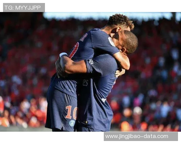 意甲焦点战平局多特蒙德与那不勒斯红牌事件引发全场热议