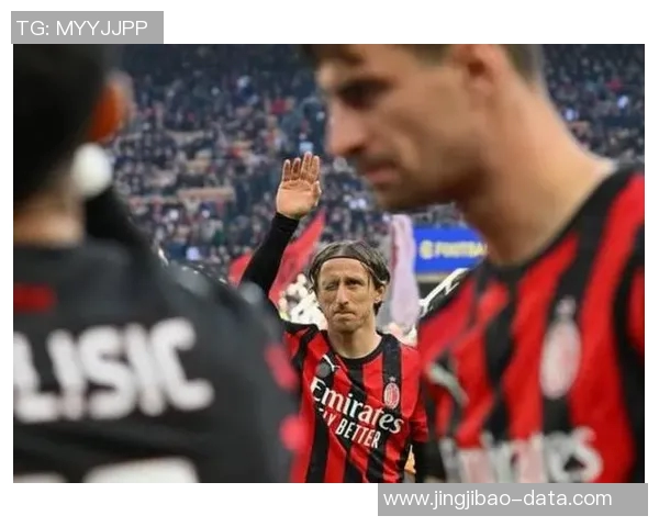 友谊赛精彩回顾：里昂小胜AC米兰全场沸腾瞬间解析