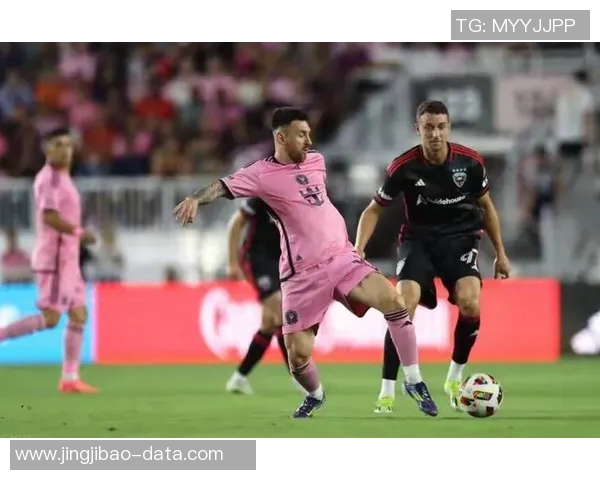 中超精彩对决皇马与AC米兰激战成平局赛后点评引发热议