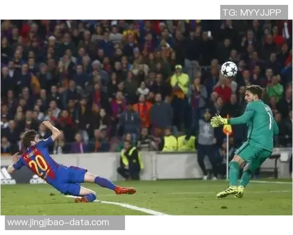 中超精彩对决巴黎圣日耳曼逆转巴萨神奇扑救点燃全场激情
